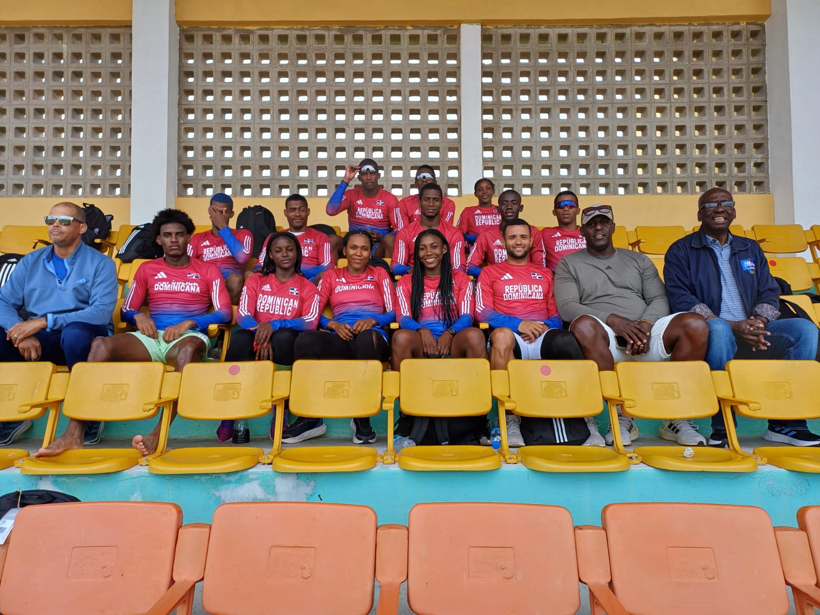 Atletismo RD sale este jueves a Bahamas a buscar plazas en los Relevos ...