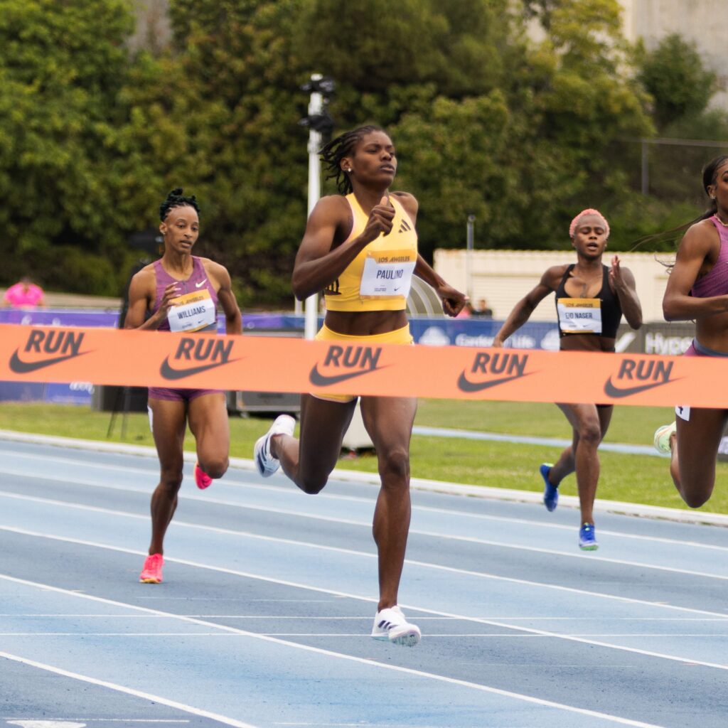 Marileidy Paulino gana los 400 m femeninos en el Gran Premio de Los Ángeles