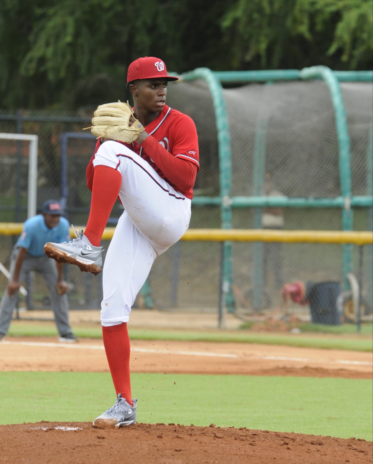 Lanzador José Féliz implanta respeto en Dominican Summer League