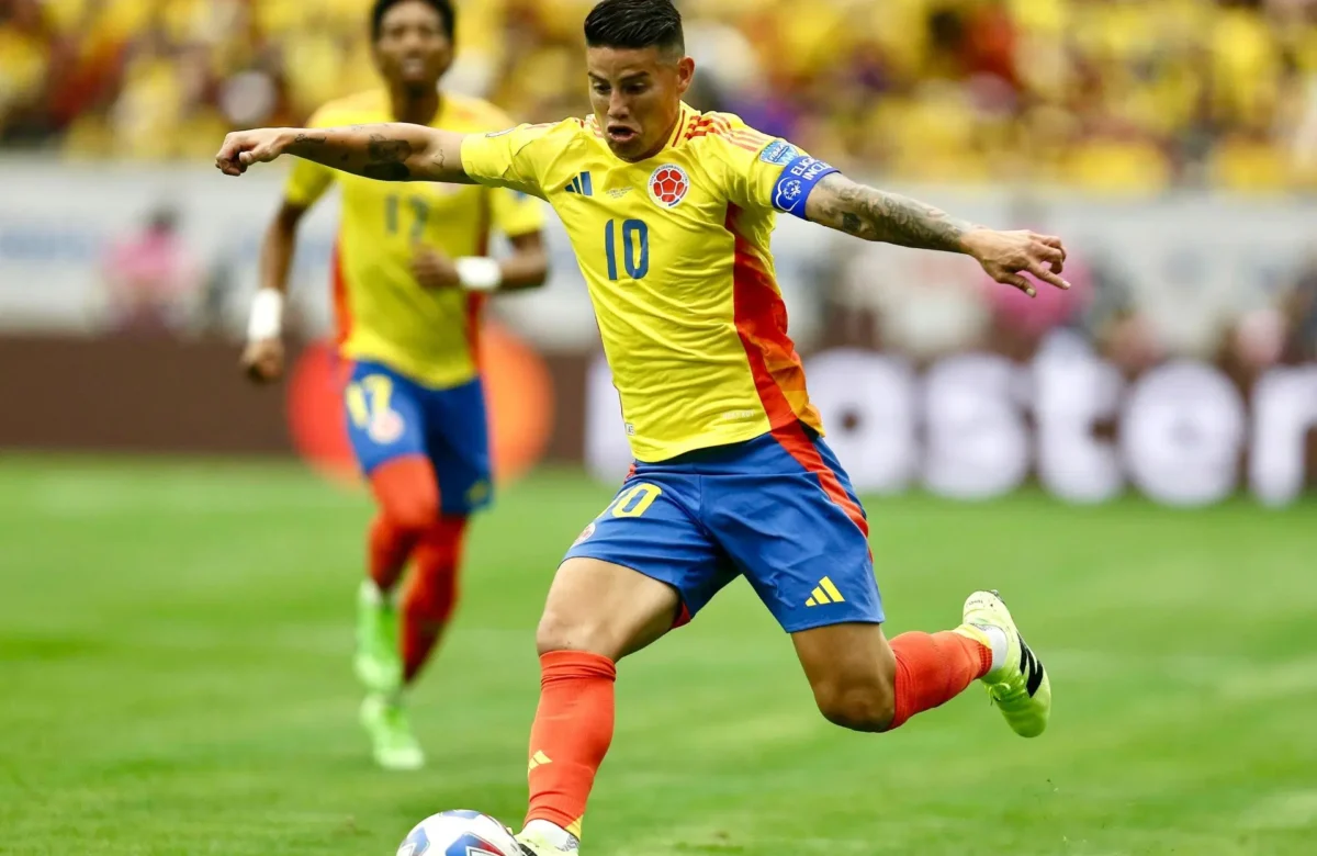 Colombia derrotó 2-1 a Paraguay en su primer partido de la Copa América