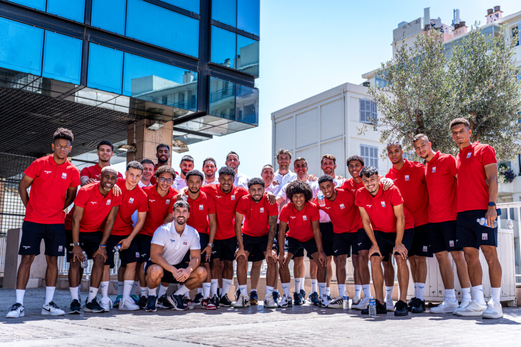 Fútbol Sub-23 RD ya está en Toulon para duelo ante Francia