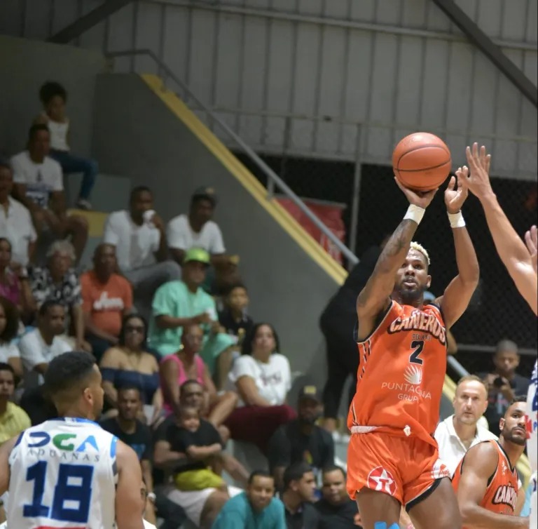 Yeison Colomé y los Cañeros detienen racha de Marineros