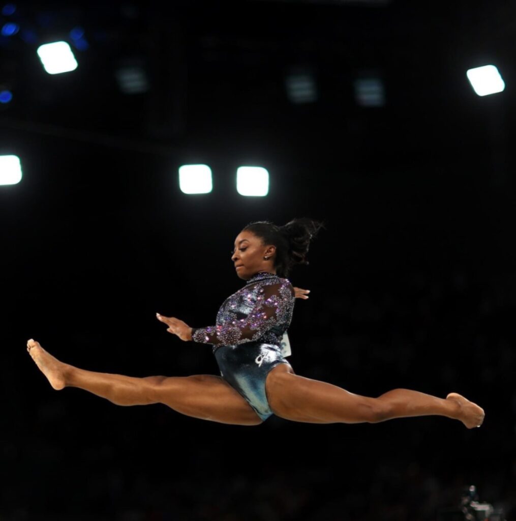 Simone Biles y el equipo de EE.UU recuperan el título olímpico por equipos femenino