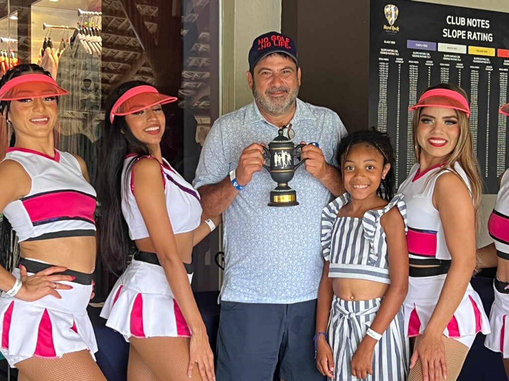 José Contín campeón torneo de golf Celebración de Vida en Hard Rock