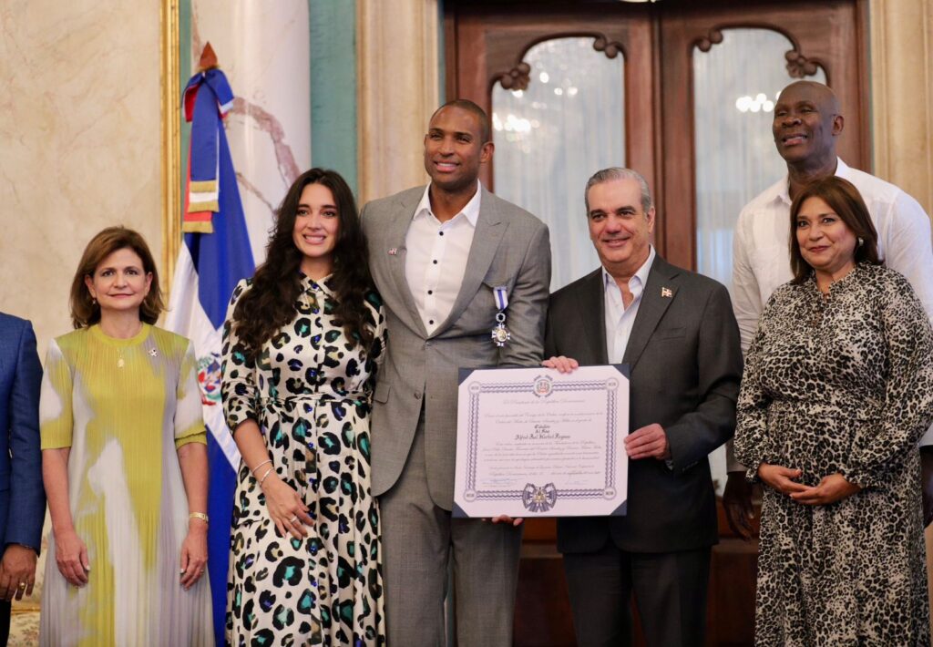 Horford se convirtió en la temporada 2023 - 2024 en el primer dominicano en la historia del juego en ganar un título de la NBA.