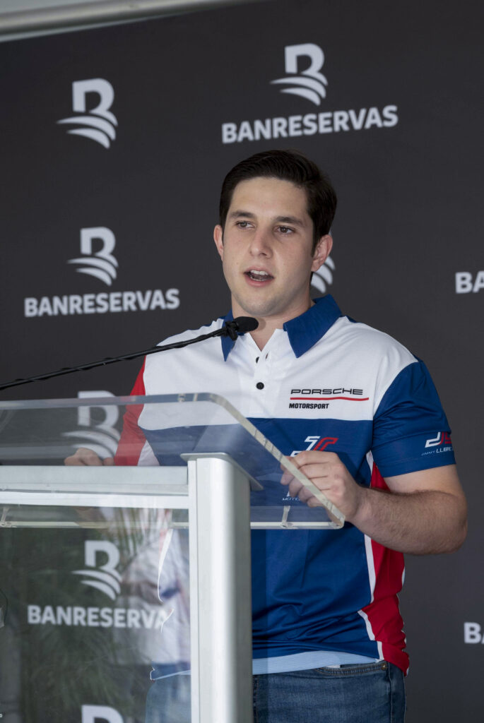 Banreservas organiza encuentro con Jimmy Llibre previo al GT Challenge