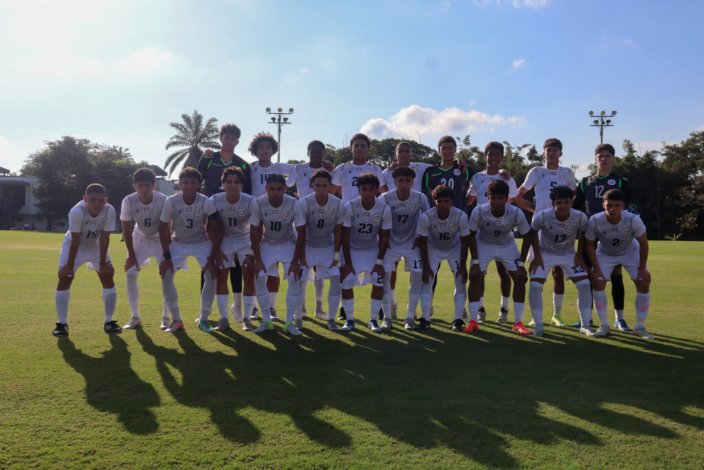 República Dominicana cayó en los dos cotejos, el primero celebrado el pasado lunes 16 de diciembre con pizarra 2-1, duelo en el que se mantuvo al frente del marcador desde el minuto 6’ con gol de Adrián García Jáquez y fue superada en los 10’ minutos finales.