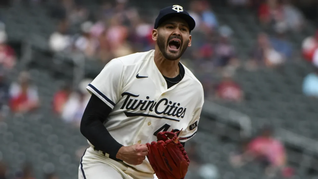 Los Twins eligen a Pablo López como abridor del Día Inaugural