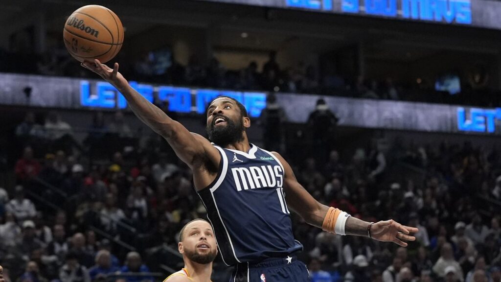 Kyrie Irving lidera a Dallas sobre Golden State