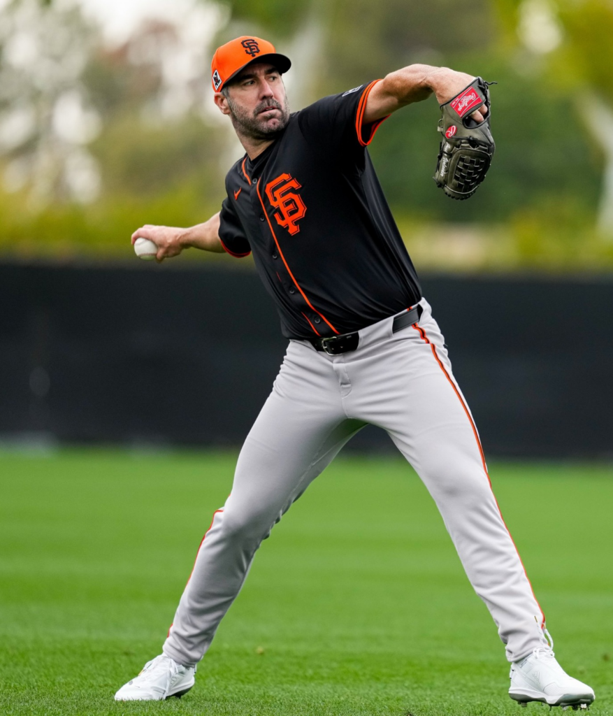 Justin Verlander, lanza 2 entradas en su debut de primavera con los Gigantes