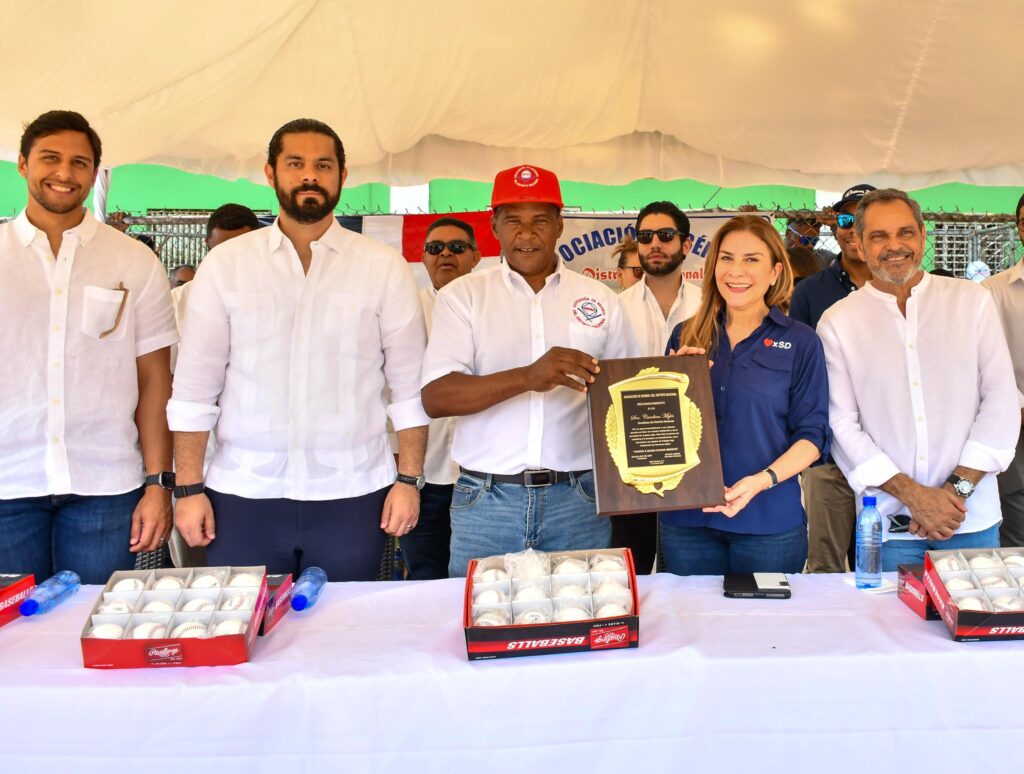 Carolina y Noboa encabezan la apertura edición 59 del béisbol AA