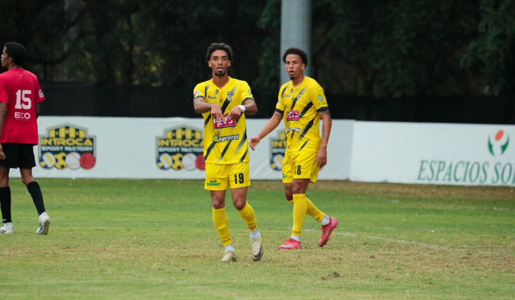 Moca FC vence al Barcelona y sigue en ascenso en la Copa LDF 2025
