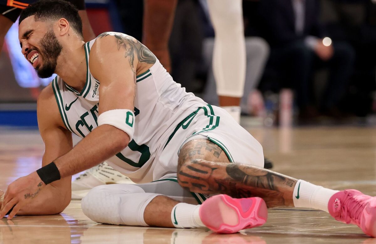 Jayson Tatum es operado de rotura del tendón de aquiles de pie derecho
