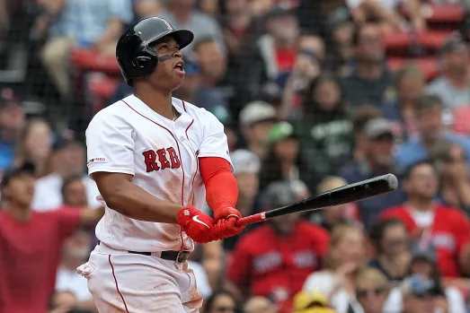 Rafael ´´Carita´´ Devers monta un espectáculo con el bate a pesar de revés de Boston este domingo