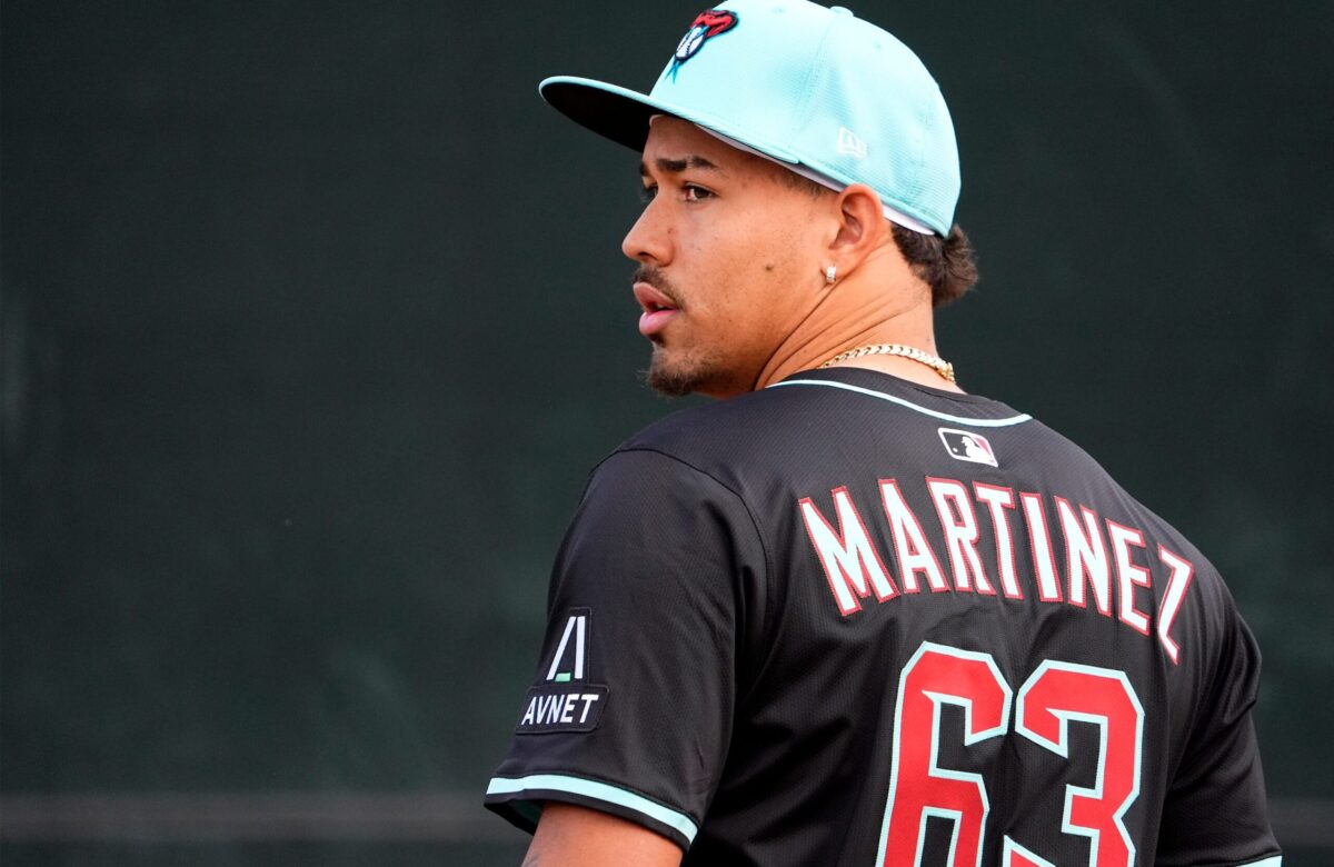 D-backs inhabilitan al relevista Justin Martínez (hombro)