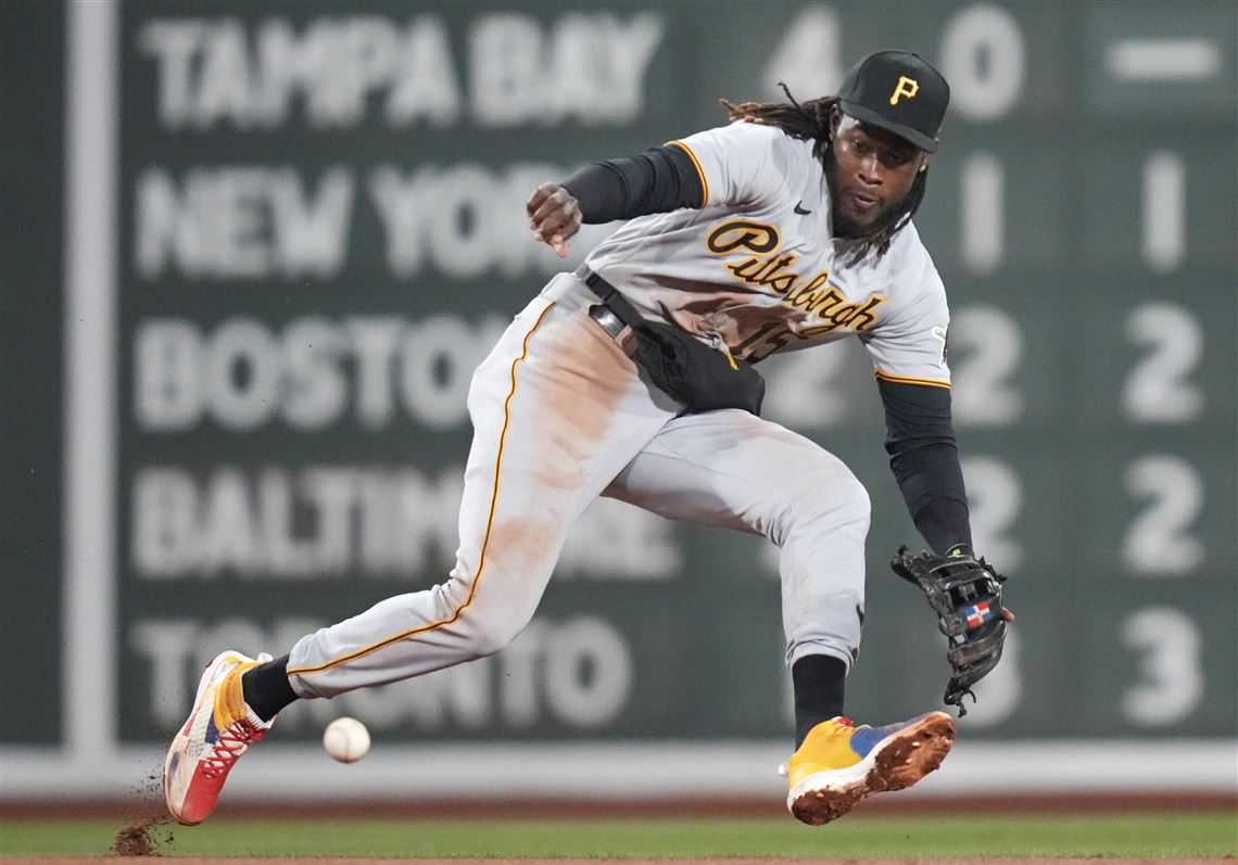 Oneil Cruz se une a Starling Marte con marca defensiva en Piratas