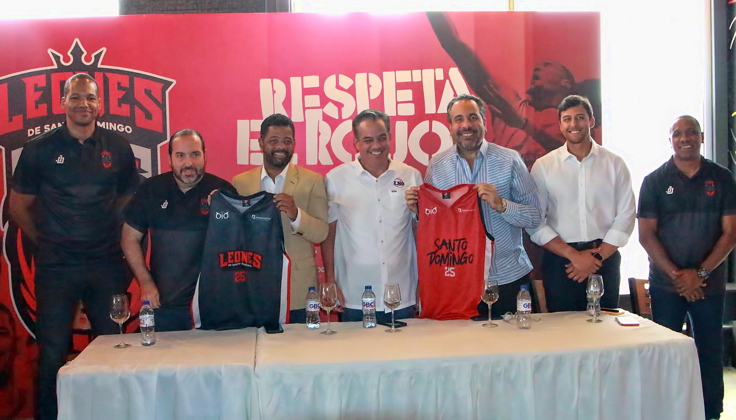Leones de Santo Domingo abren su camino hacia la quinta corona de la LNB