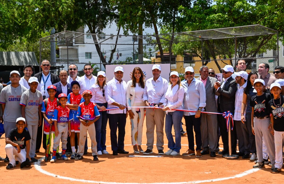 Banreservas lanza “Juega RD” con el remozamiento del Play Los Restauradores, en el Mirador Sur
