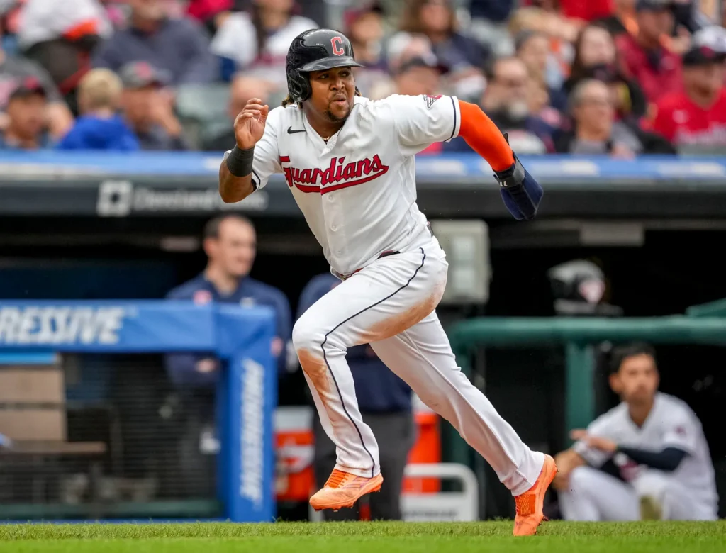 José Ramírez conecta su 7mo jonrón de la temporada