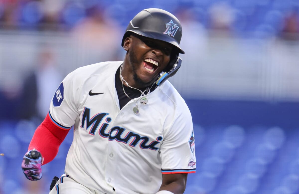Ronny Simon es puesto en asignación por los Marlins