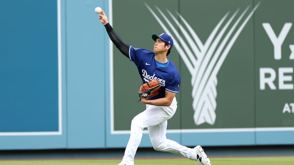 Ohtani se enfrenta a bateadores por primera vez desde la cirugía de codo