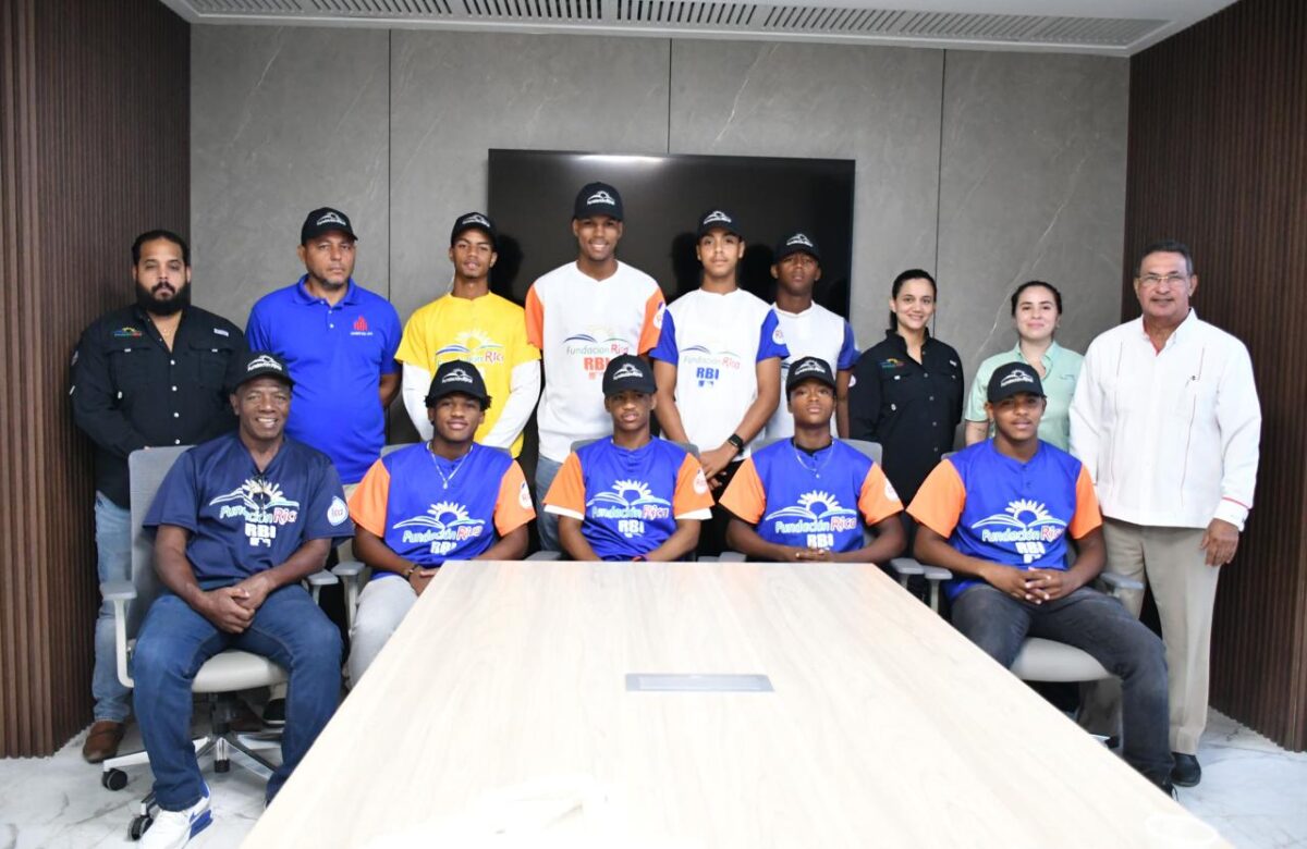 Diez Jugadores del béisbol Rica al Mundial RBI en Vero Beach