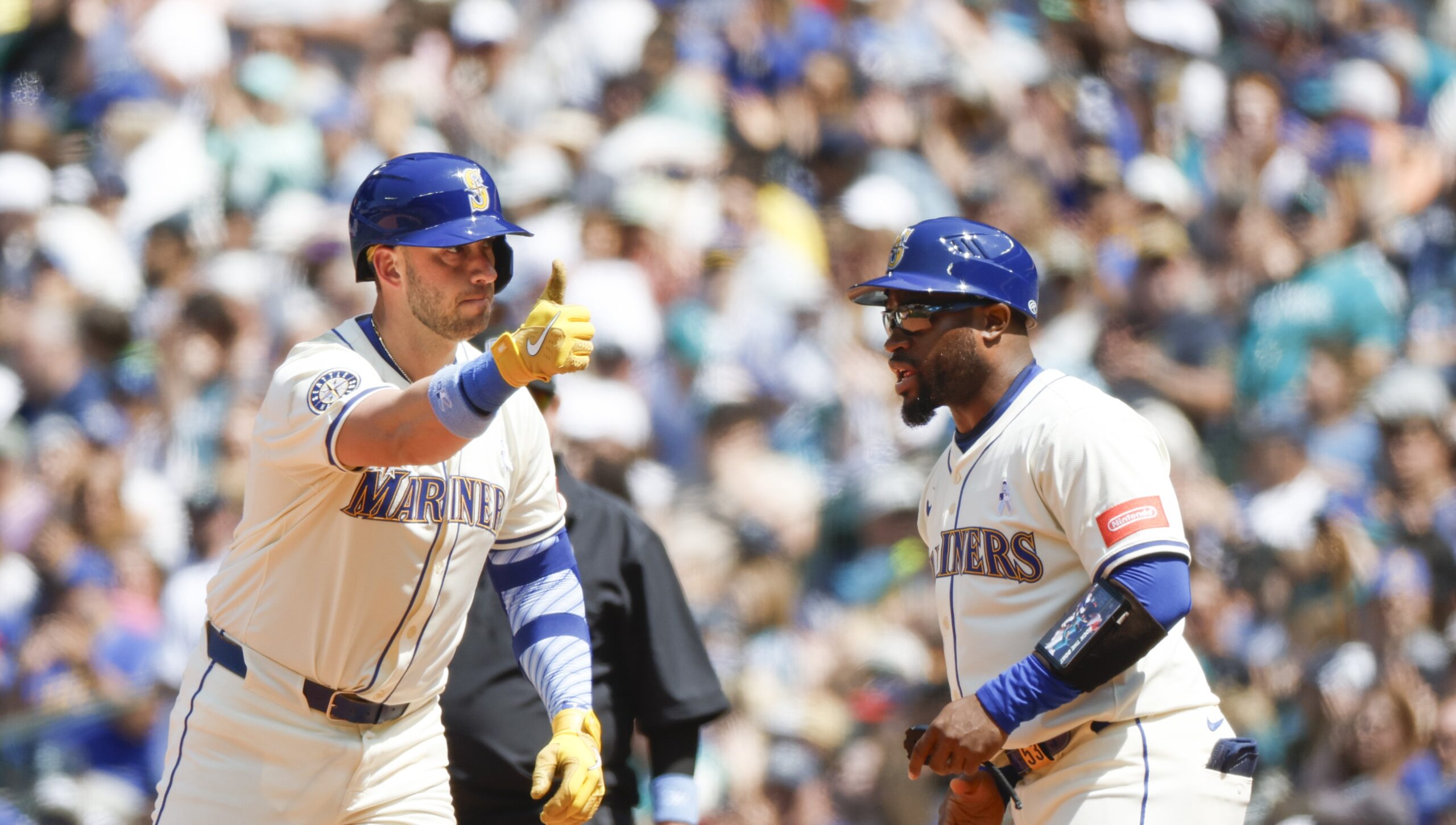 Garver impulsa a Marineros a la victoria en texas con un jonrón crucial