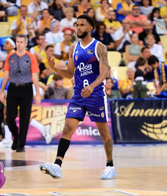 Jean Montero conduce al Valencia Basket a las semifinales