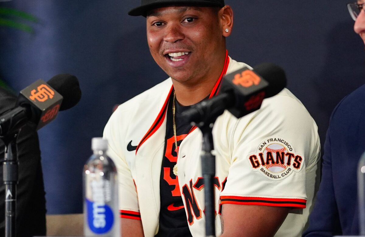 Rafael Devers está en la alineación de este martes de los Gigantes de San Francisco