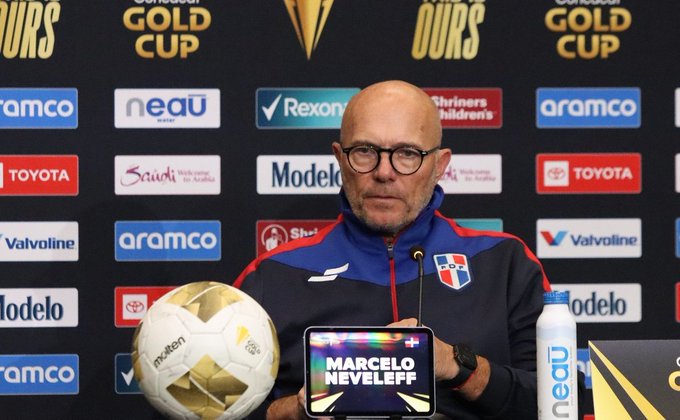 Marcelo Neveleff lamenta prensa mexicana no resalte crecimiento del fútbol dominicano