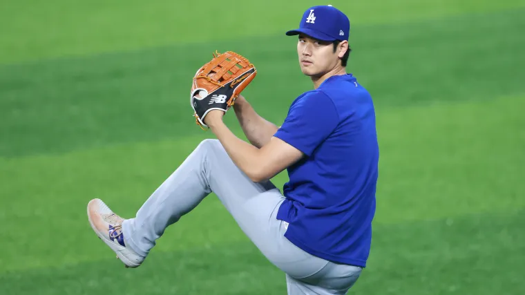 Ohtani realizó 29 tiros durante dos entradas simuladas contra dos bateadores de Clase-A Rancho Cucamonga, un bateador derecho y uno zurdo.