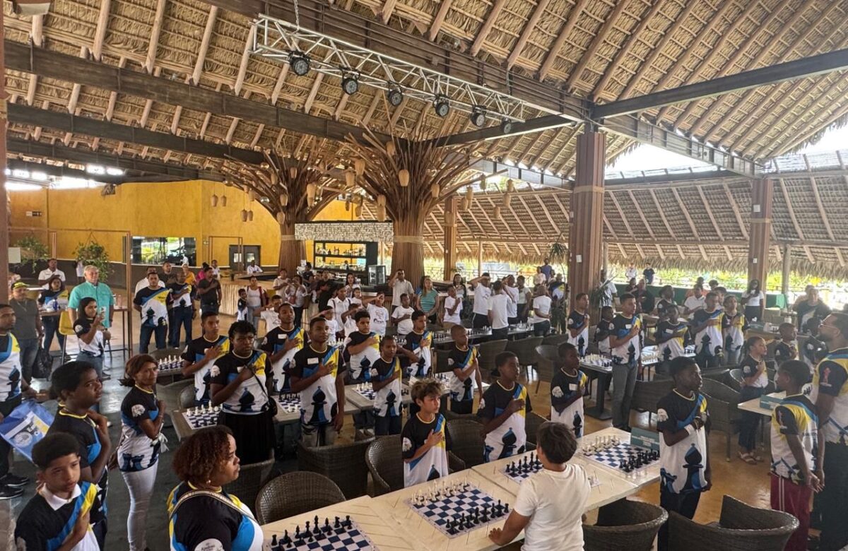 Primera Copa Escolar de Ajedrez Punta Cana 2025 reúne a estudiantes de 13 escuelas en un evento histórico