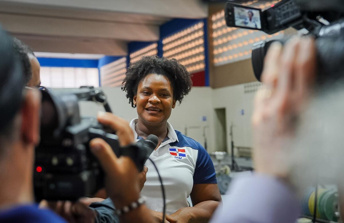 Selección de pesas reforzará preparación para el Panamericano de Mayores de Cali, Colombia