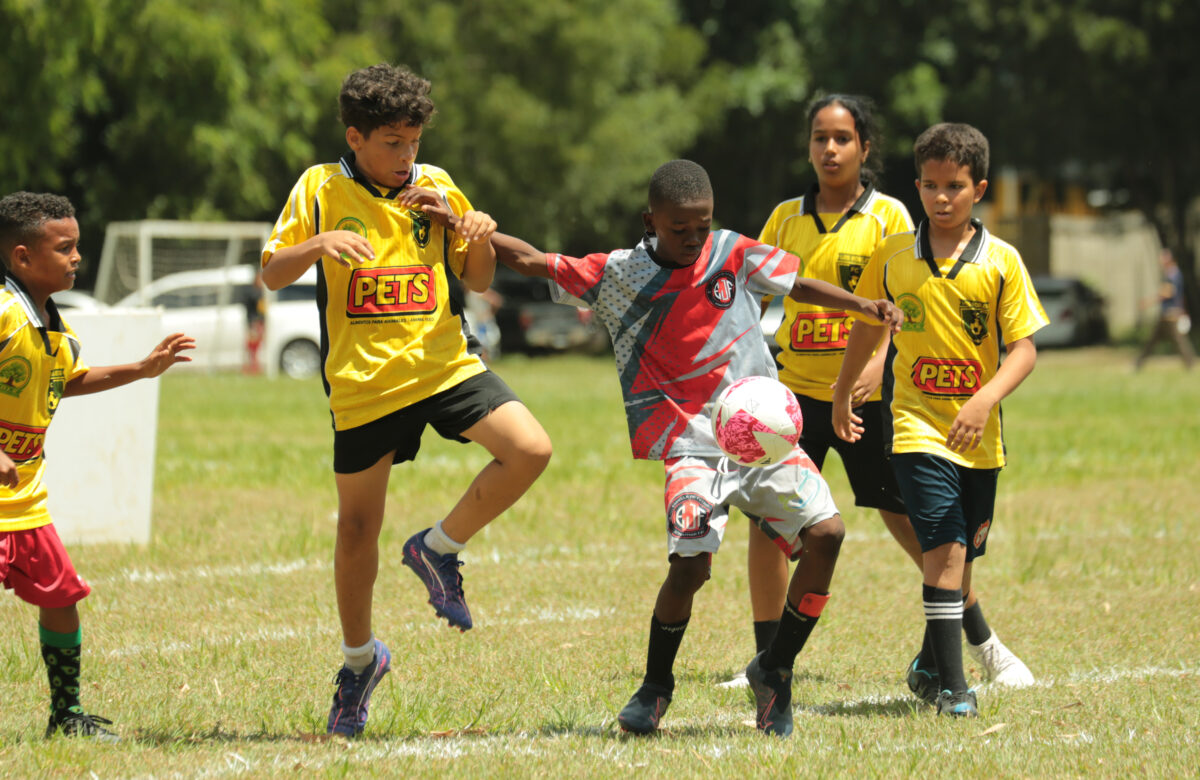 Moca da la bienvenida al Torneo Infantil Mundialito Verano 2025