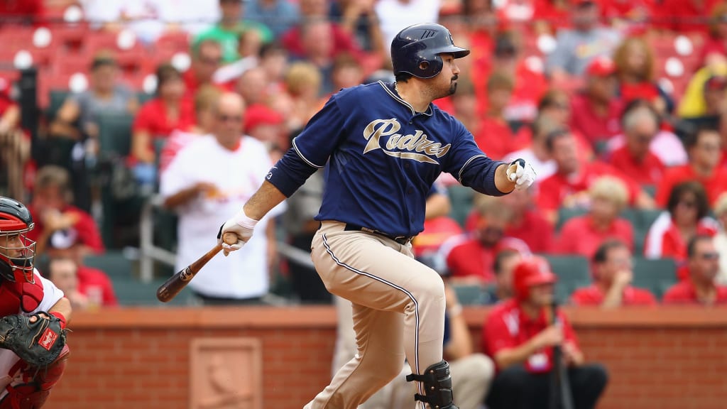 Adrián González será exaltado al Salón de la Fama del Béisbol Latino