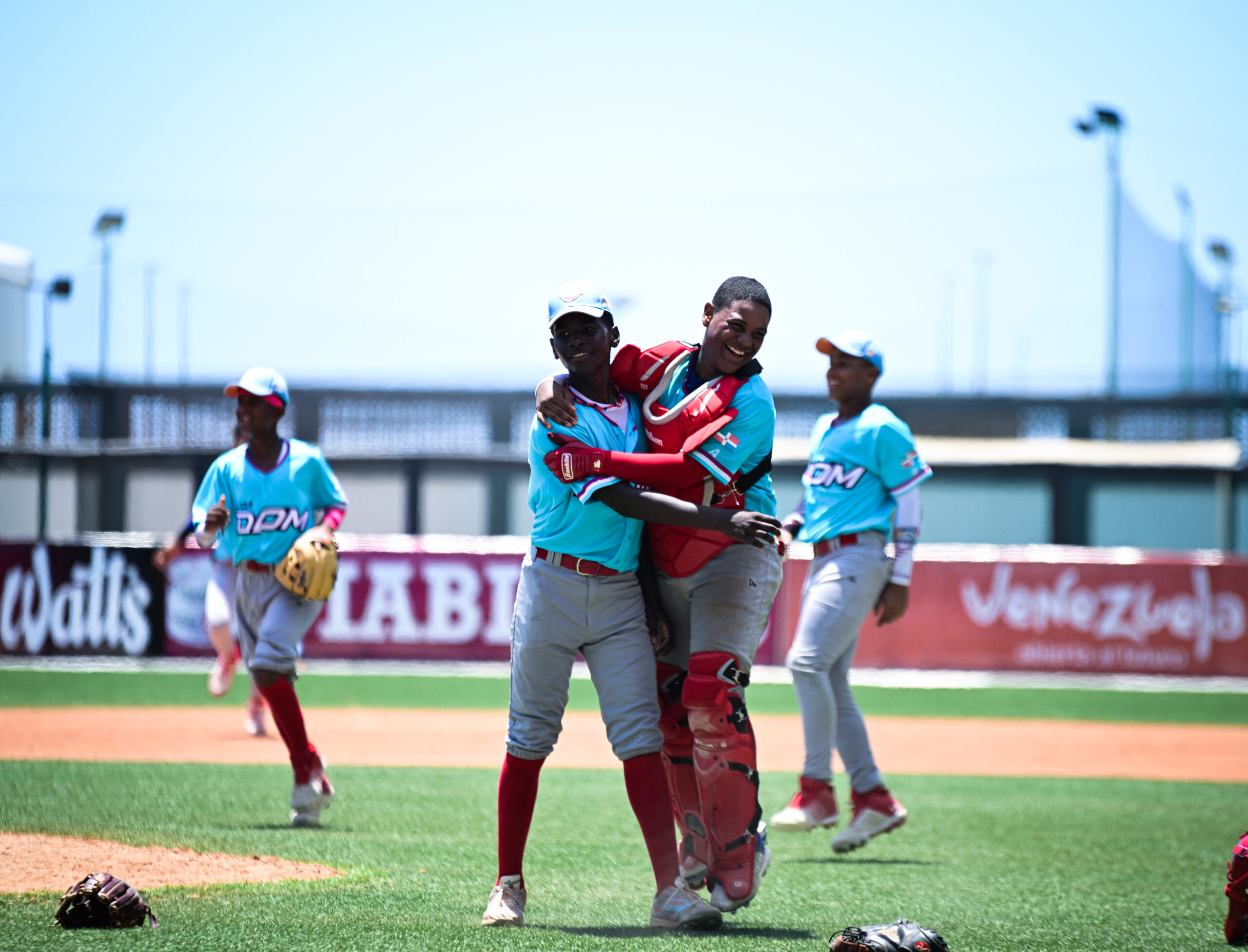 República Dominicana vence 7-4 a Panamá y sigue invicto en SDC Kids 2025