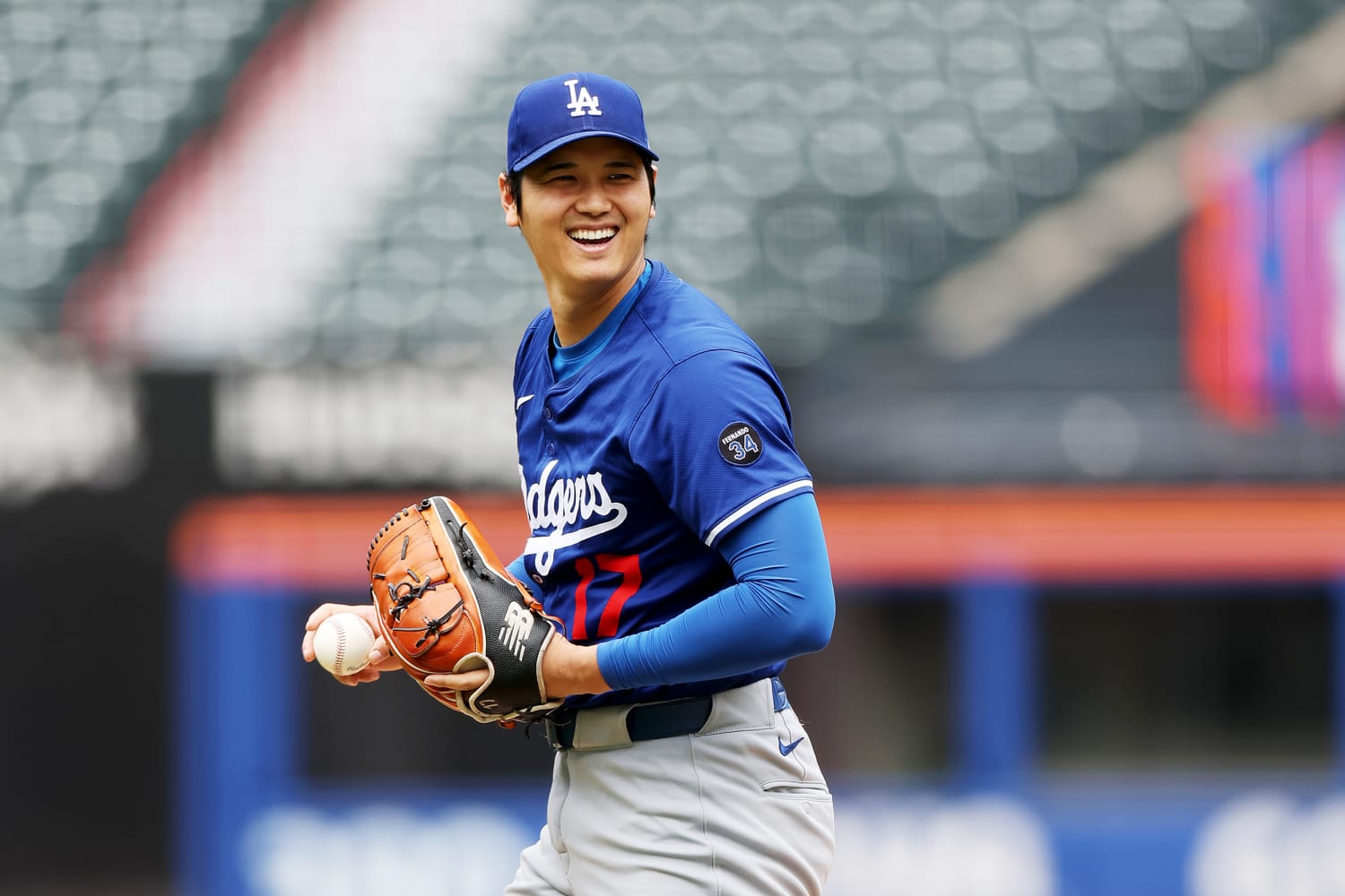 Ohtani fue uno de solo cuatro lanzadores nacidos en Japón que abrieron partidos en el mismo día, un hecho histórico.