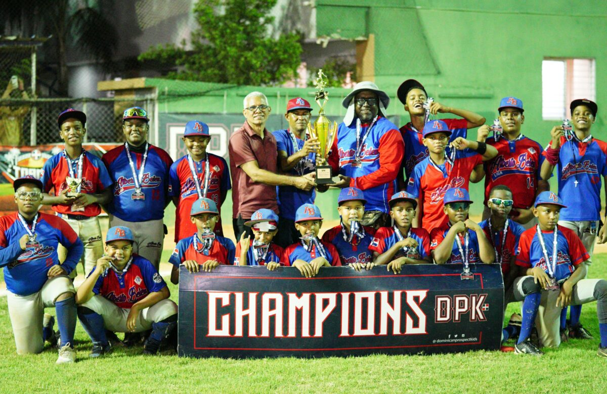 Team RT y Team Belén se coronan en Torneo Verano Dominican Prospect Kids