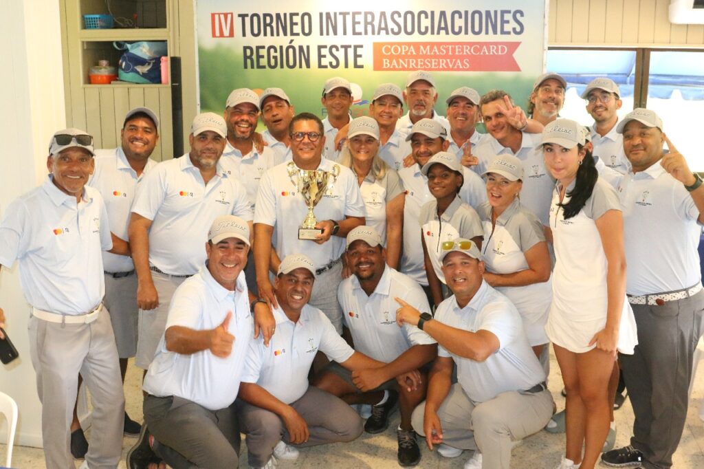 AGLA vuelve a ganar Torneo de golf Interasociaciones Región Este
