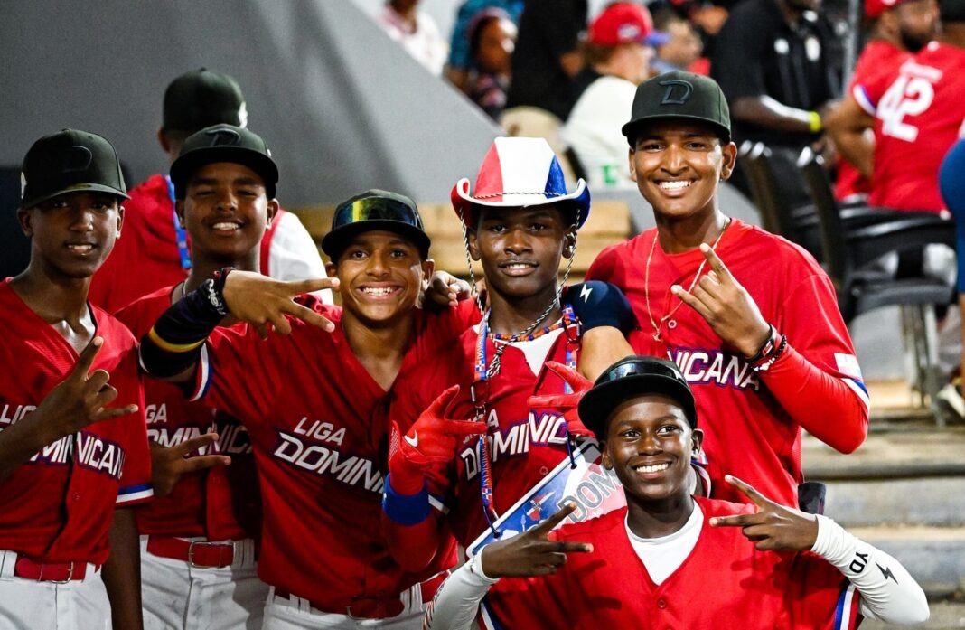 RD vence 7-6 a Venezuela y se definen las Semifinales
