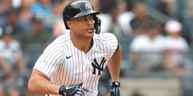 Giancarlo Stanton podría jugar en los jardines de los Yankees este sábado
