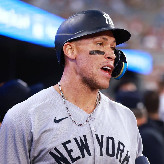 Aaron Judge regresa a la alineación de los Yankees esta noche