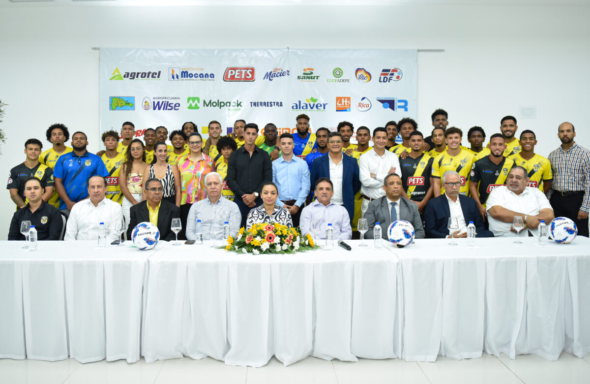 MOCA FC presenta su plantilla para la temporada 2025-2026 de la LDF con altas aspiraciones