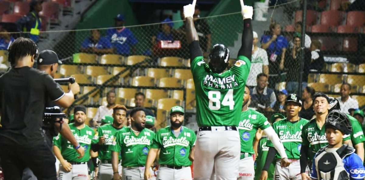 Estrellas, Gigantes y Leones ganan jornada del miércoles en Lidón