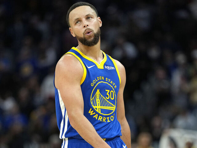 Curry anotó 48 puntos en la derrota ante los Trail Blazers