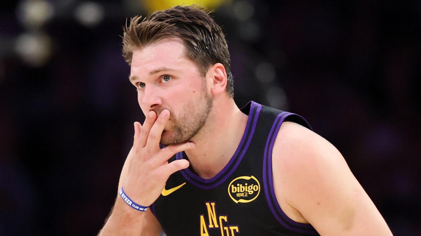 Luka Doncic queda fuera por el resto de la temporada regular