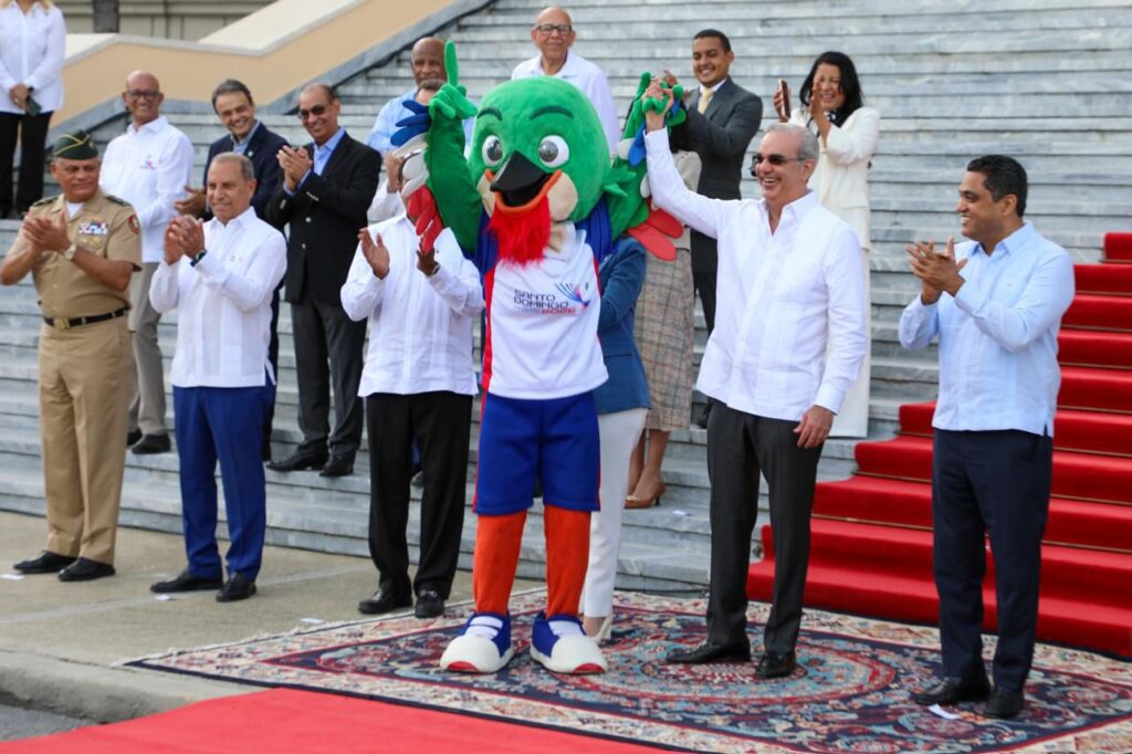 Inicia ruta de la antorcha de Santo Domingo 2026