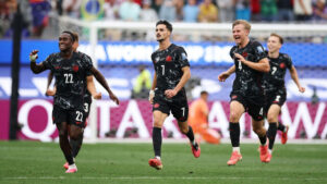 Canadá hace historia: derrota 1-0 a Sudáfrica y clasifica por primera vez a los cuartos de final del Mundial
