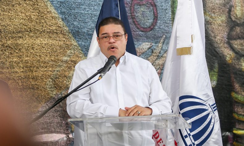 Camacho vaticinó que el país realizará una "magnífica" participación en Colombia, y que los atletas dominicanos irán a recoger las medallas, ya que van a esa justa bien preparados y entrenados.