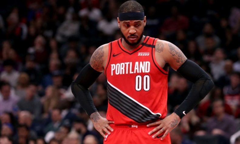 Carmelo desborda como los mejores tiempos y vence a los Raptors en la NBA
